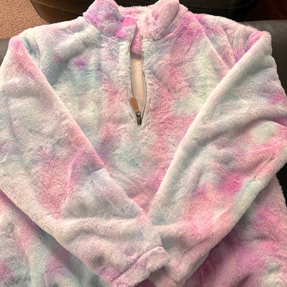 New! W/o tags. Pink Lily Sherpa women’s size Large